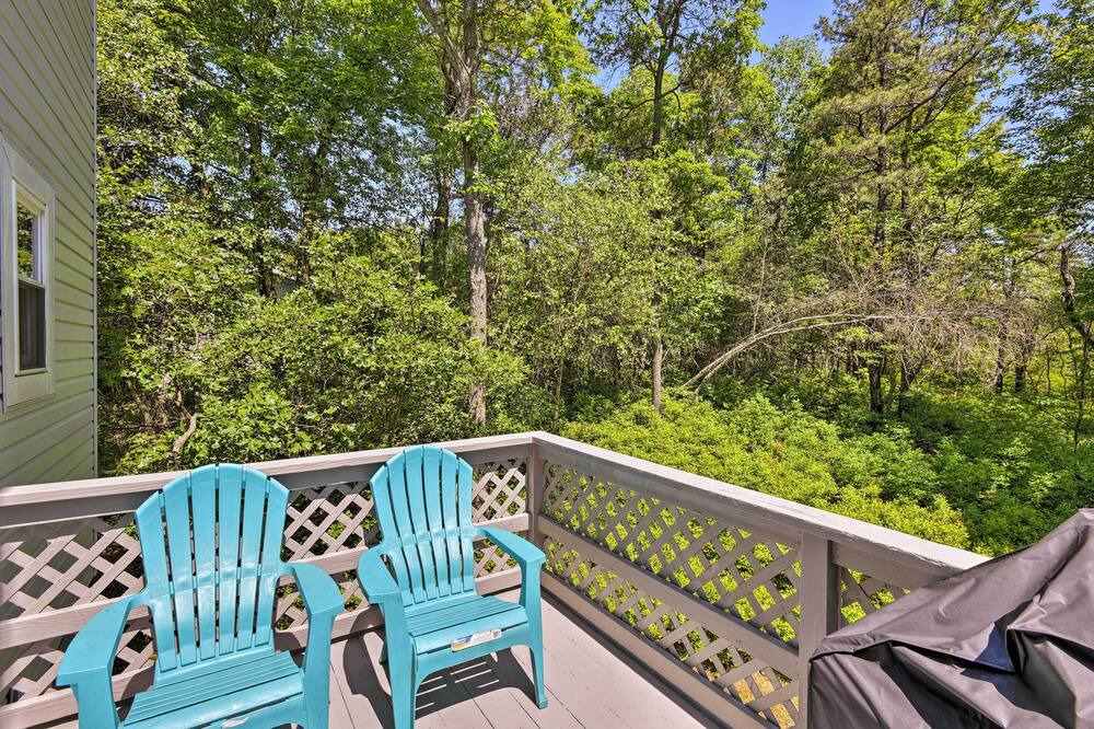 Photo of Others in Long Pond