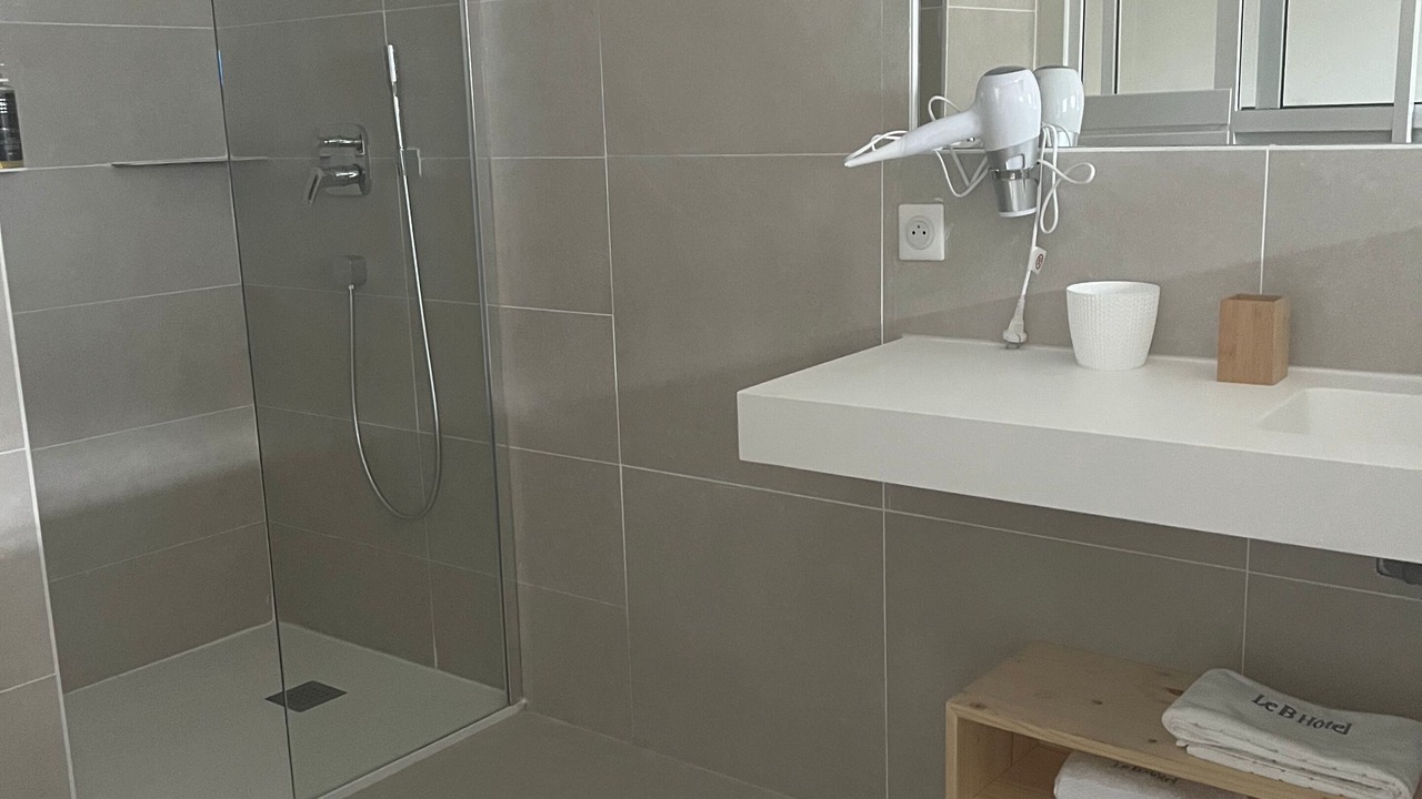 Photo of Bathroom in Lozanne