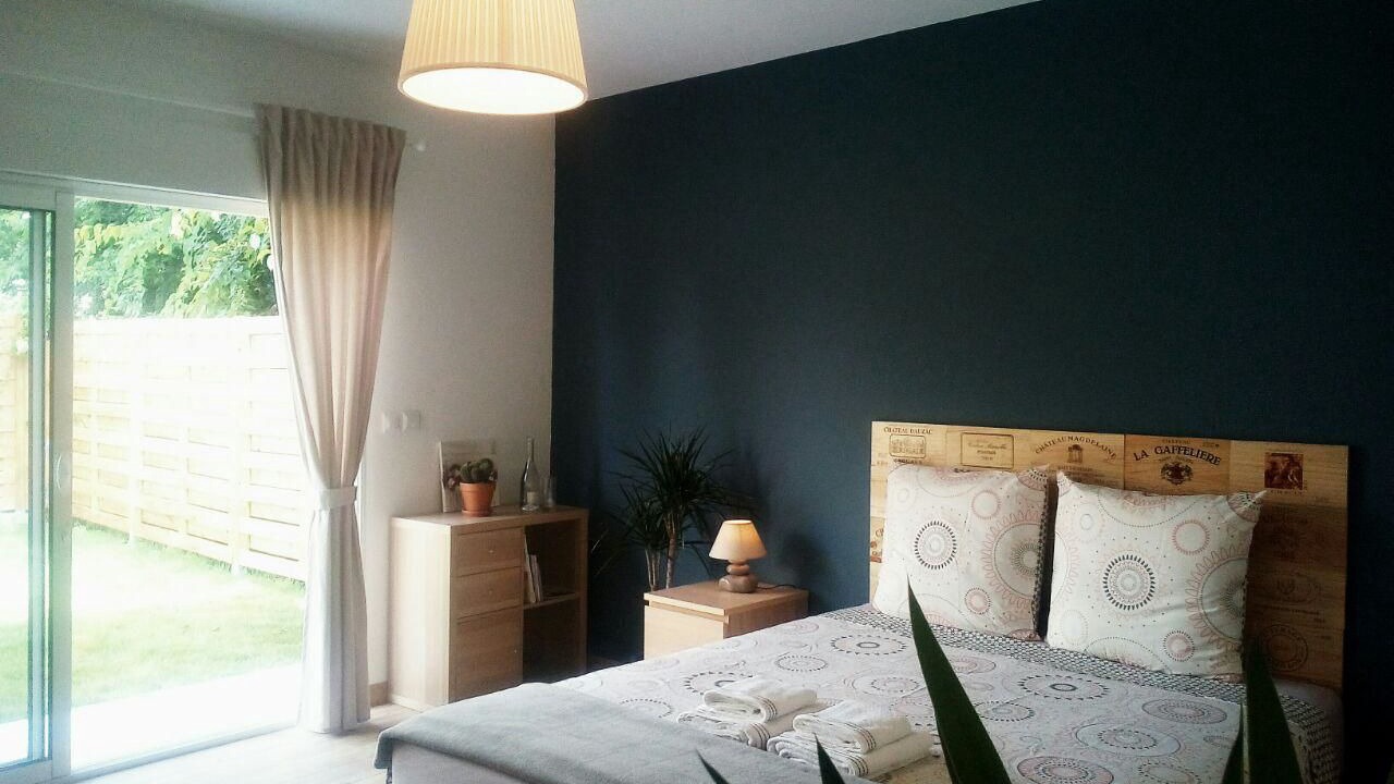 Photo of Bedroom in Libourne