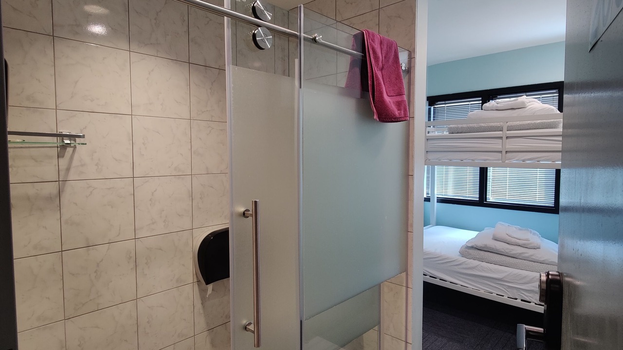 Photo of Bathroom in Cardozo