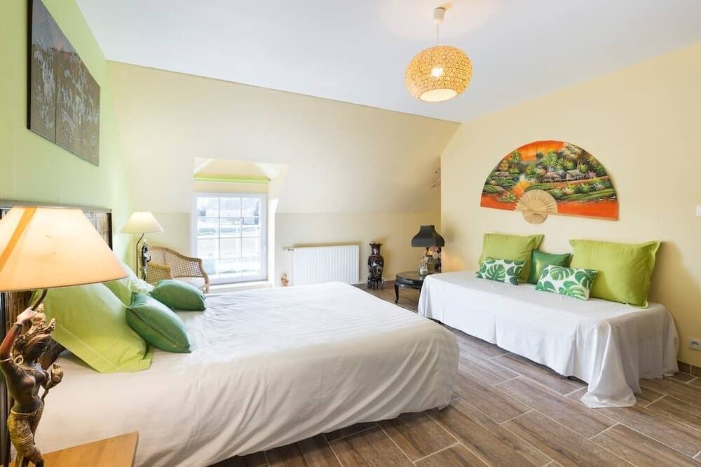 Photo of Bedroom in Corseul