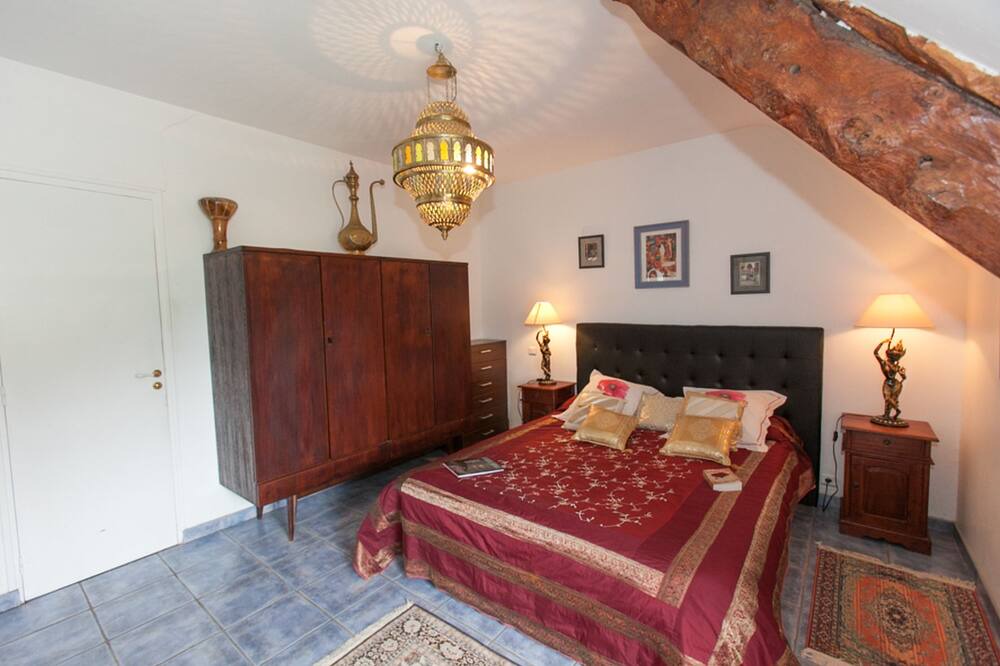 Photo of Bedroom in Corseul