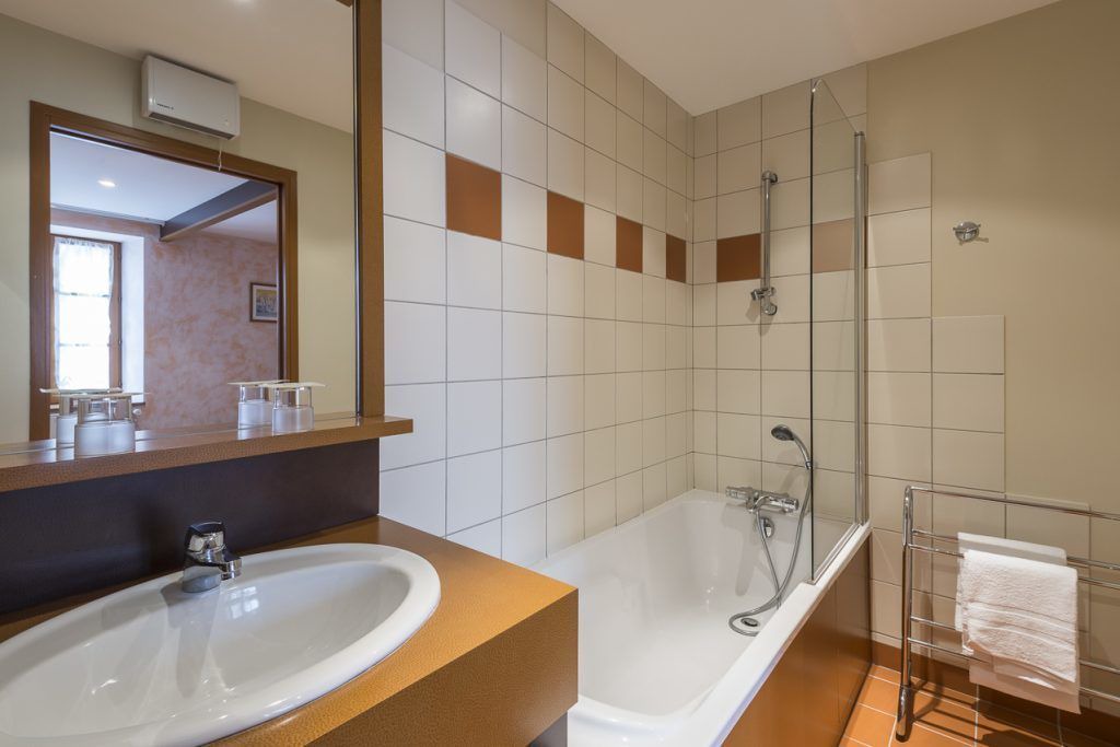Photo of Bathroom in Jougne