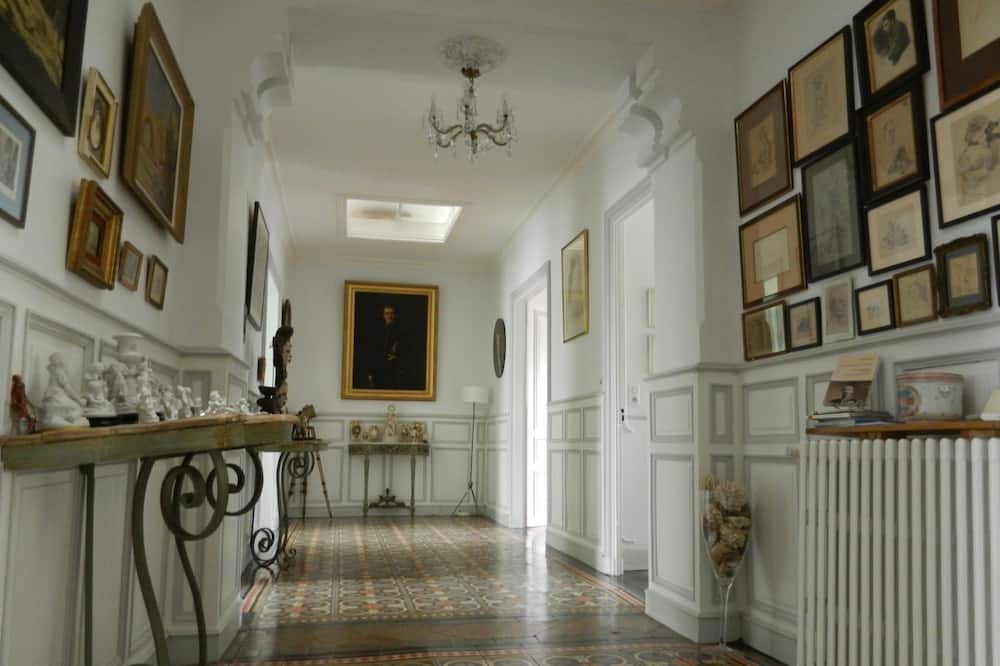 Photo of Others in Saint-Jean-d'Angely