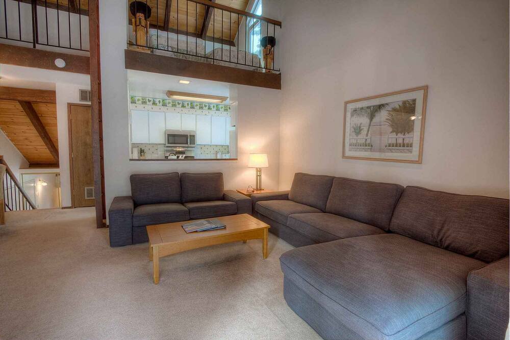 Photo of Livingroom in Dollar Point