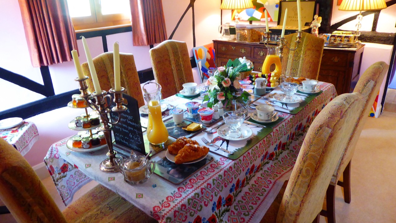 Photo of Others in Lower Assendon