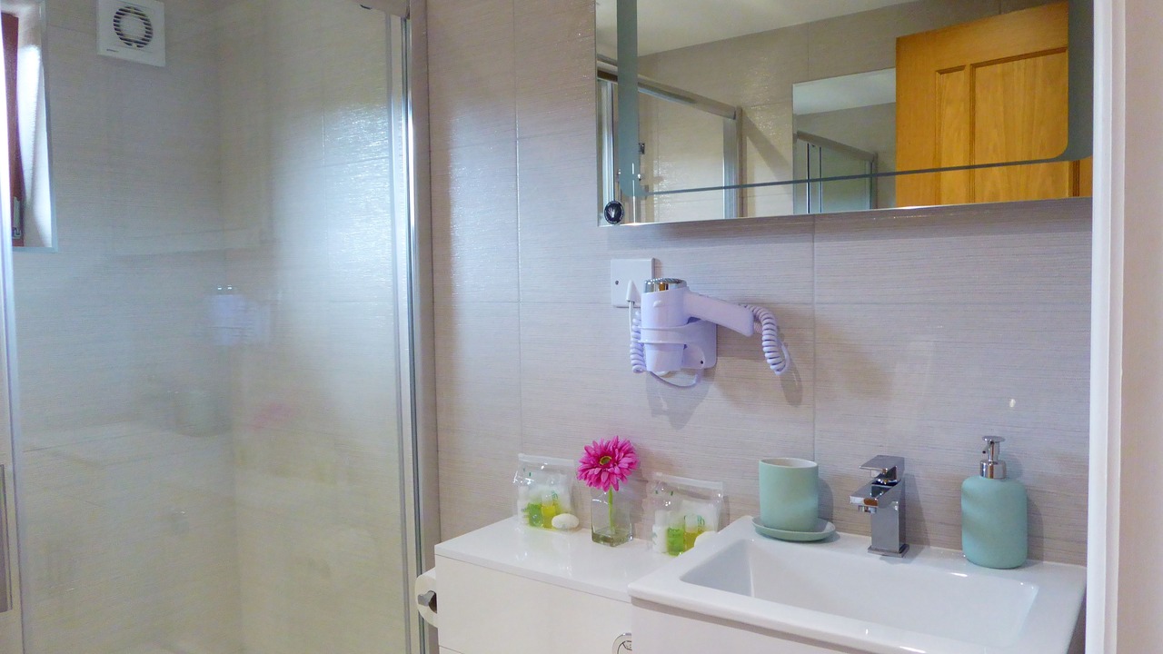 Photo of Others in Lower Assendon