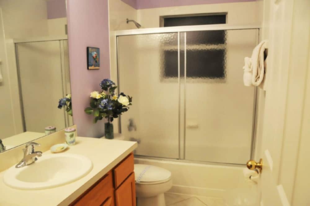 Photo of Bathroom in Solana