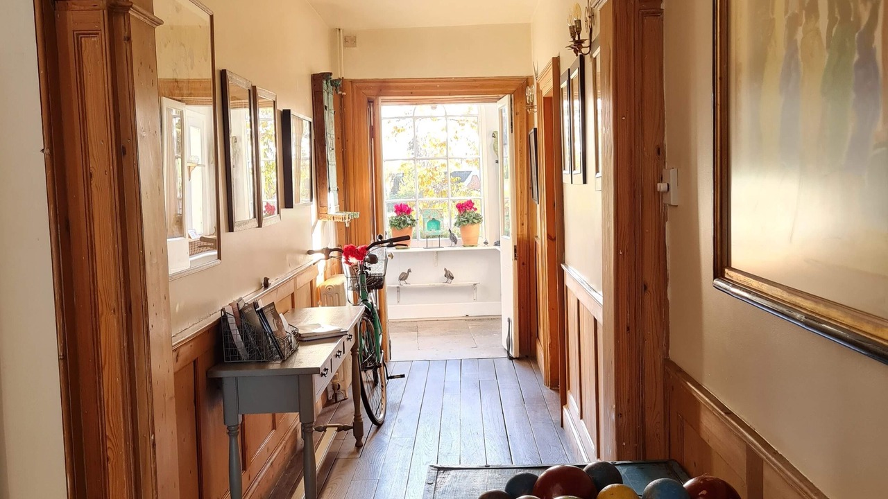 Photo of Others in Winchester