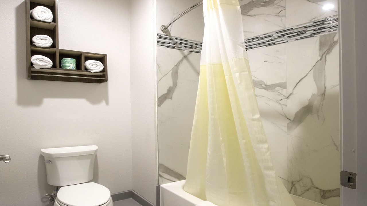 Photo of Bathroom in George Bush Park/Eldridge