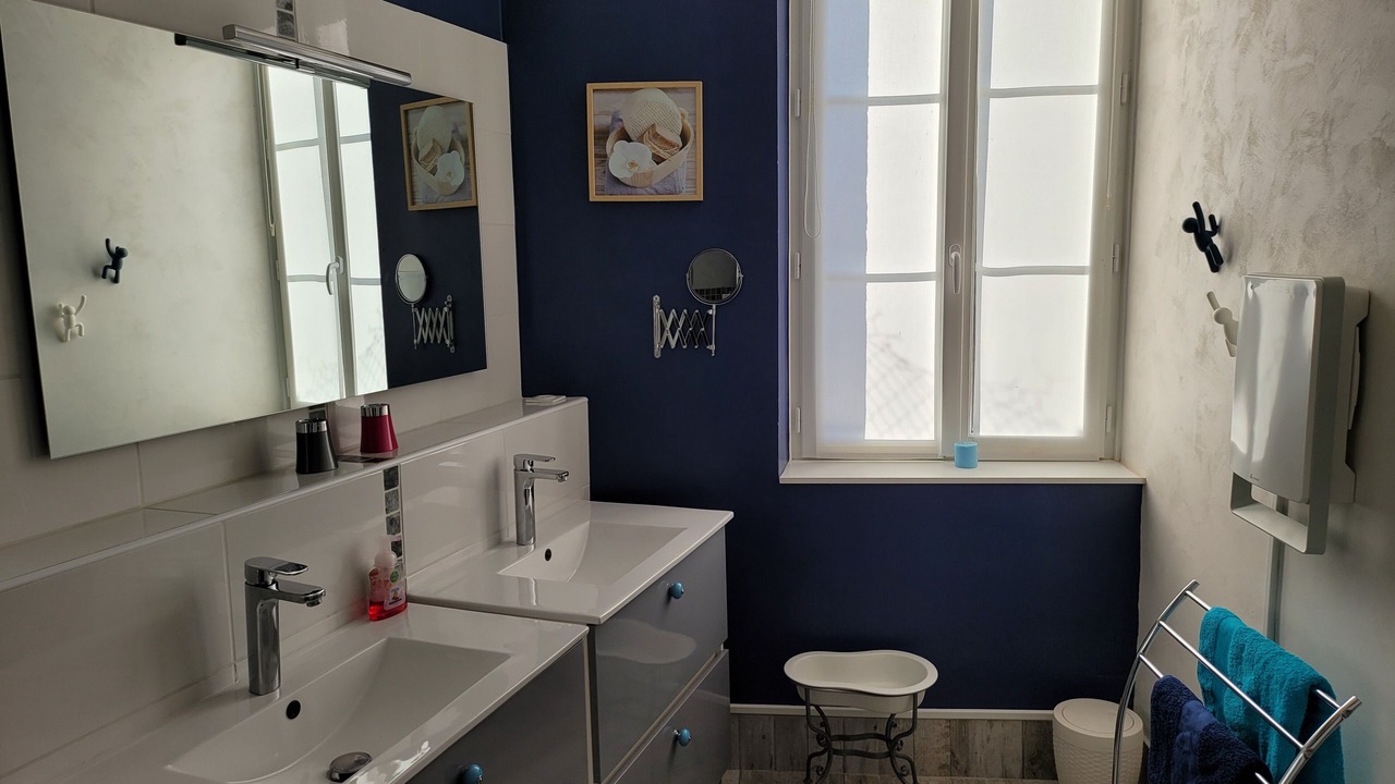 Photo of Bathroom in Sainte-Maure-de-Touraine