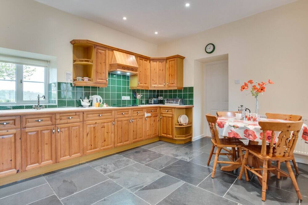 Photo of Kitchen in Brayford