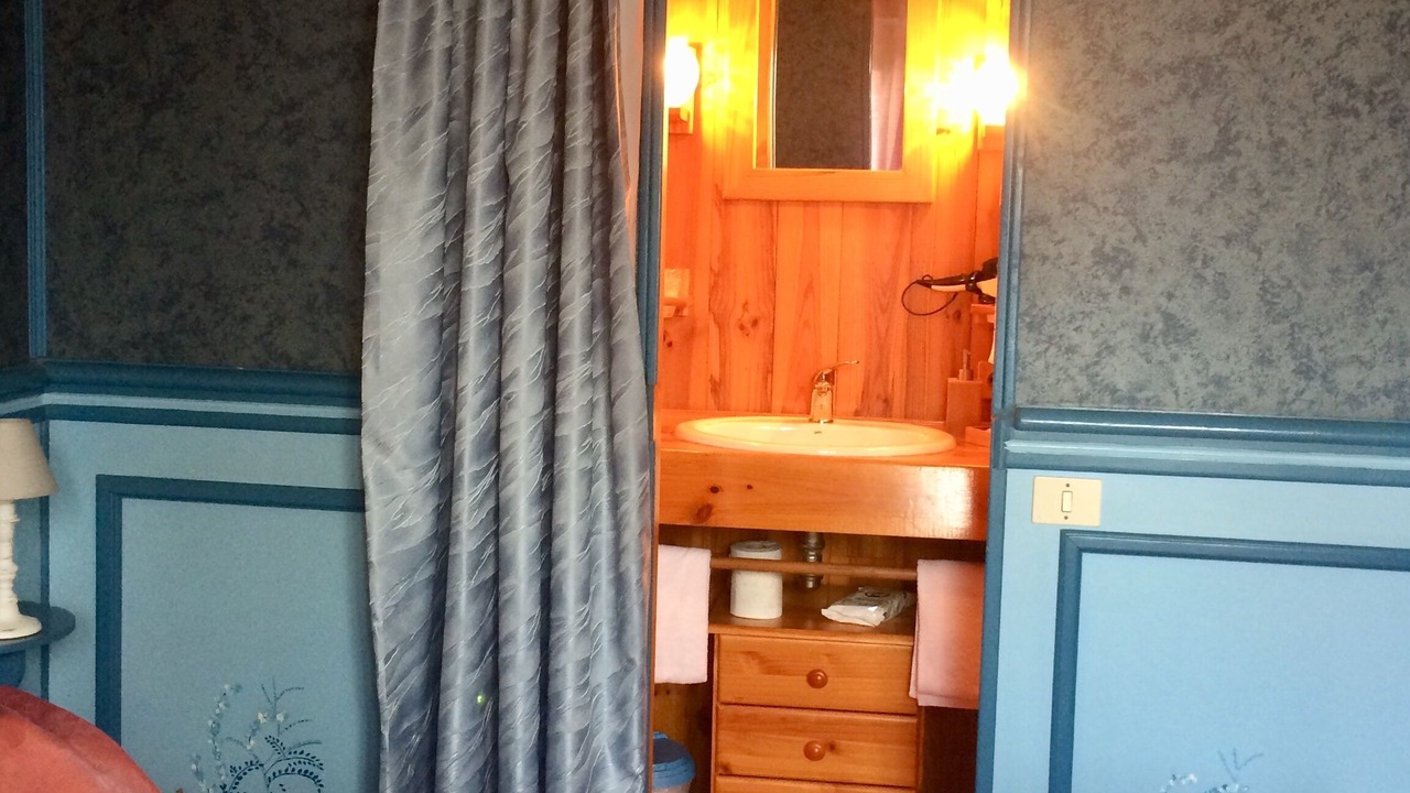Photo of Bathroom in Courpiac