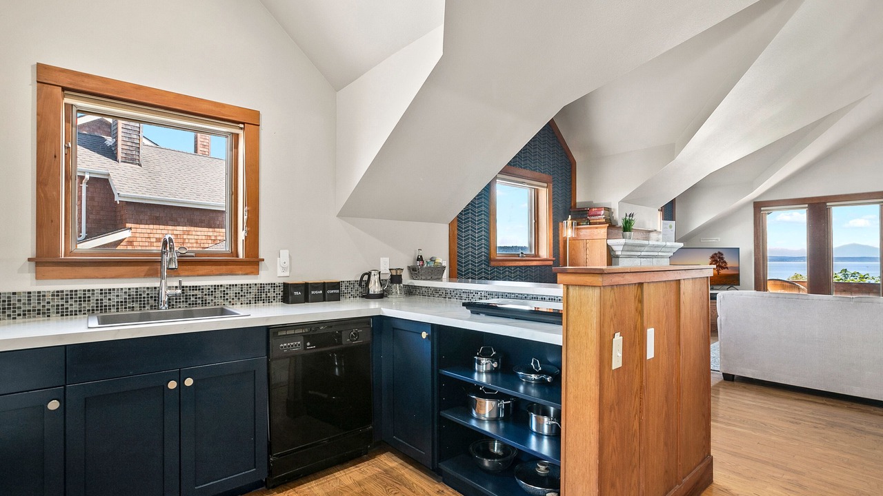 Photo of Kitchen in Langley
