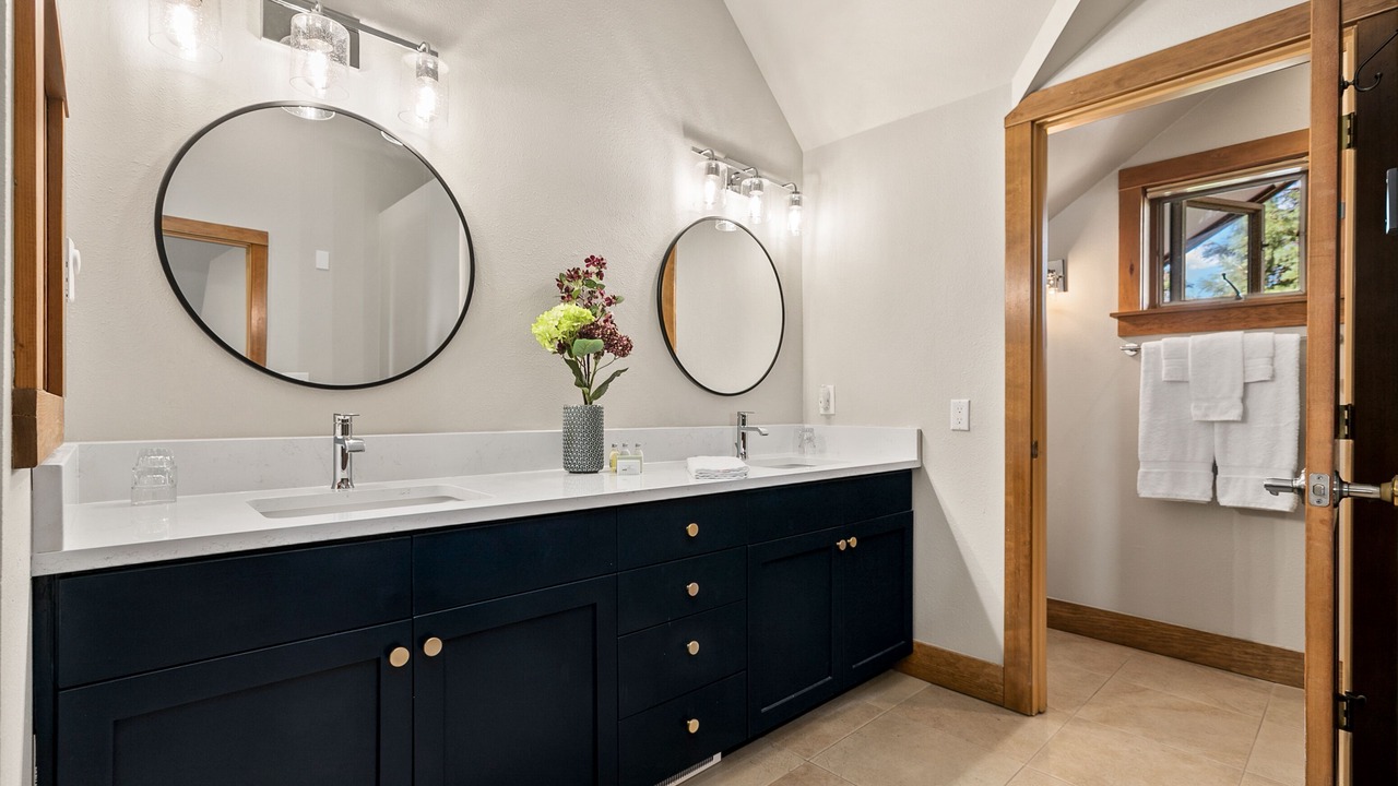 Photo of Bathroom in Langley