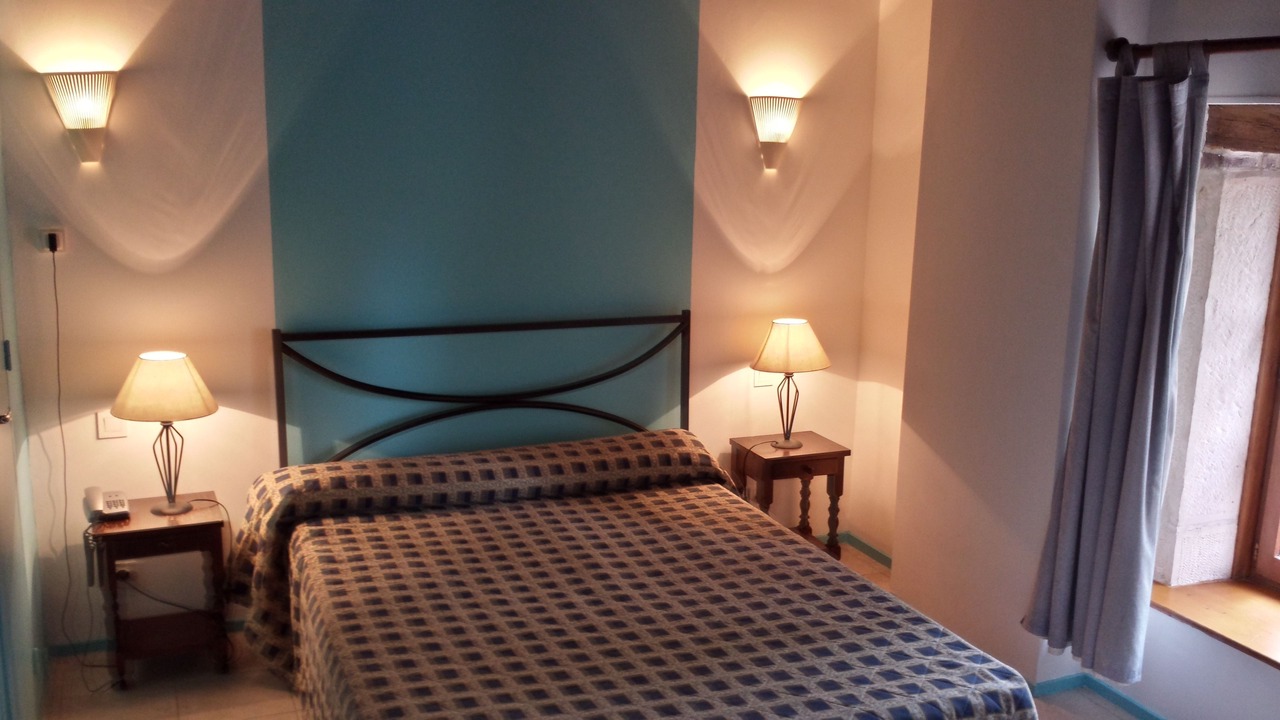 Photo of Bedroom in Louhans