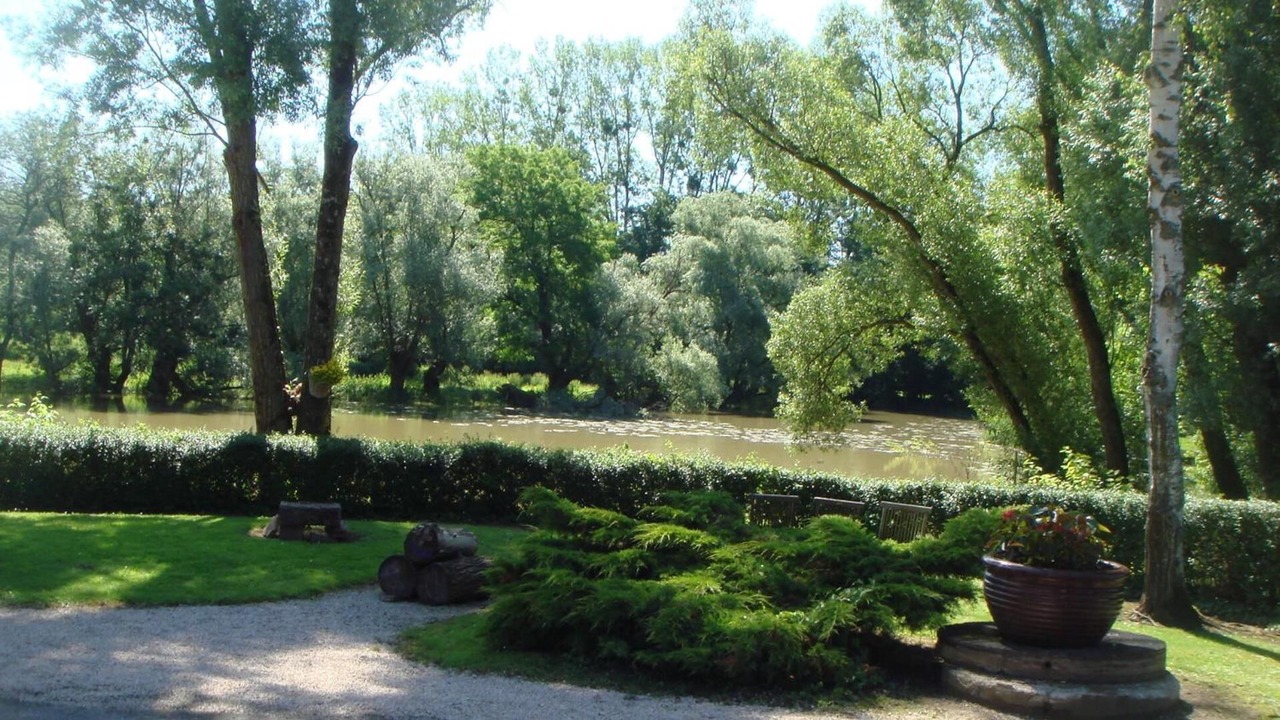 Photo of Outdoor in Louhans