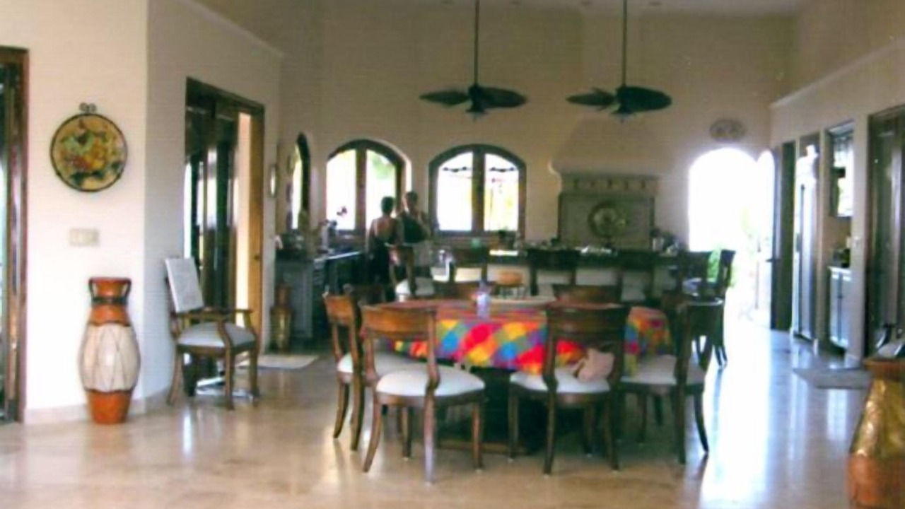 Photo of Livingroom in Pescadero