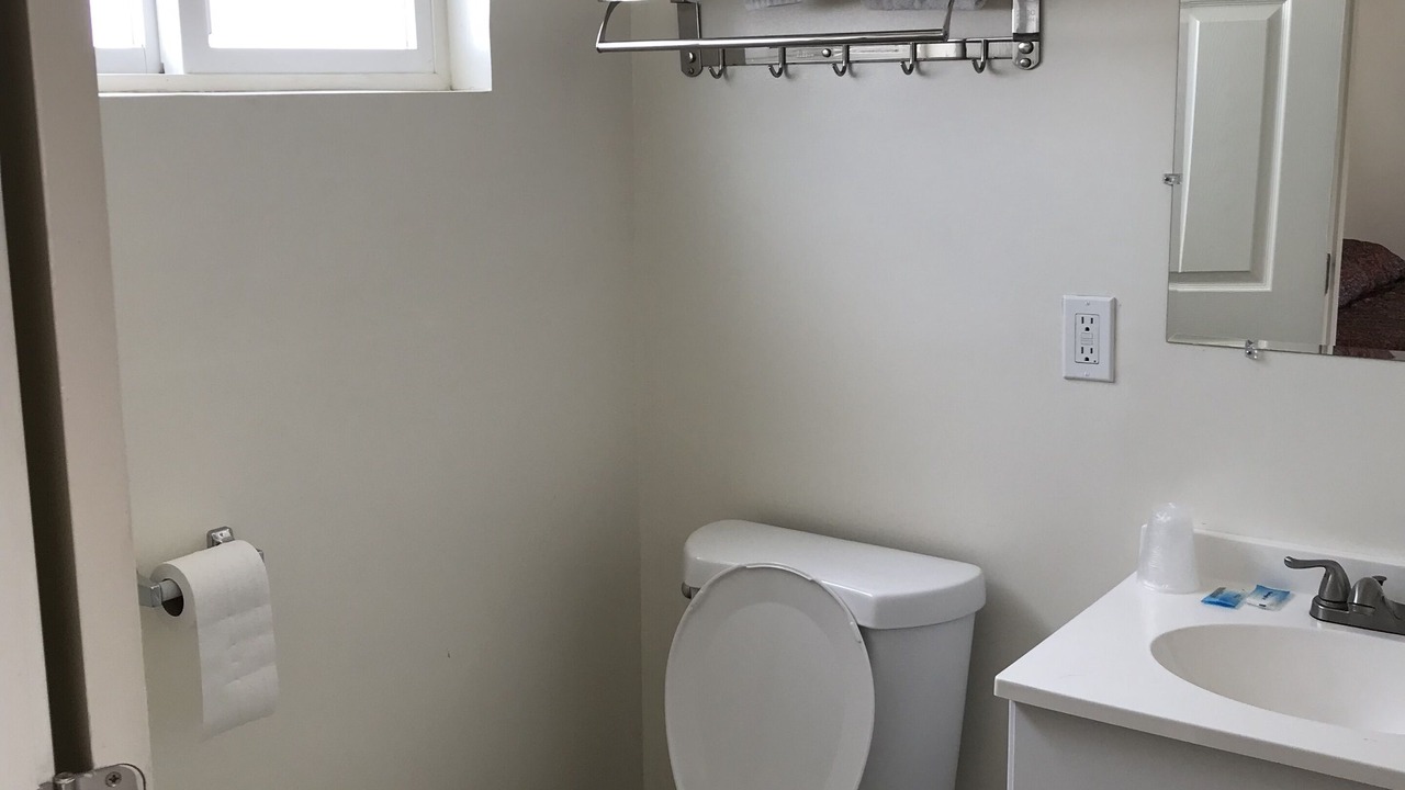 Photo of Bathroom in Outlook