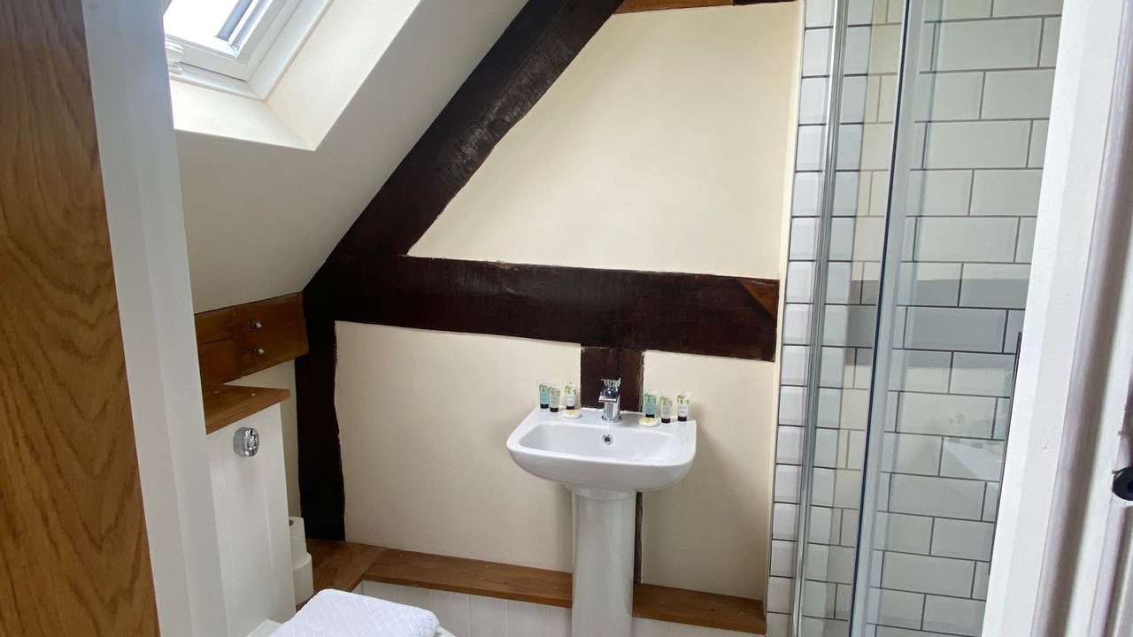 Photo of Bathroom in Putley