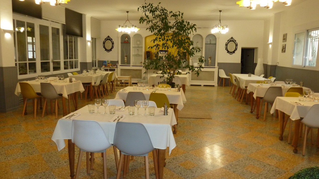 Photo of Others in Auriol