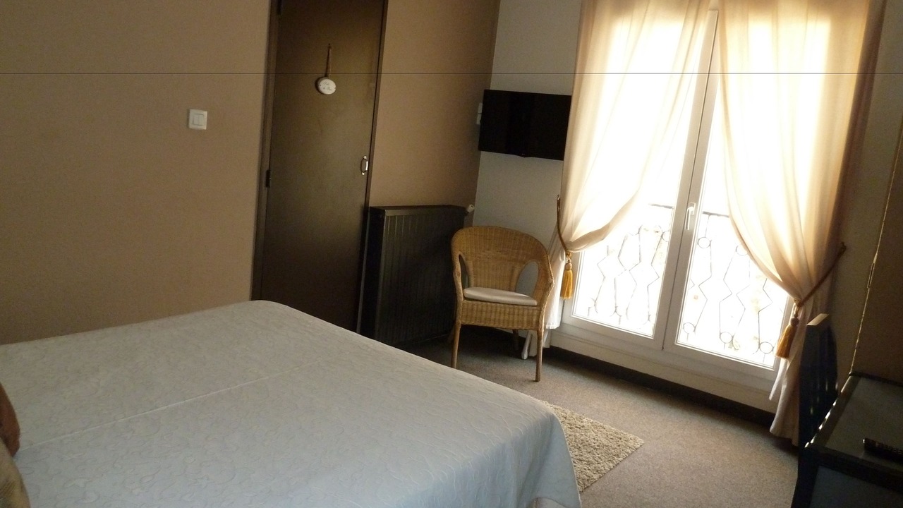 Photo of Bedroom in Auriol