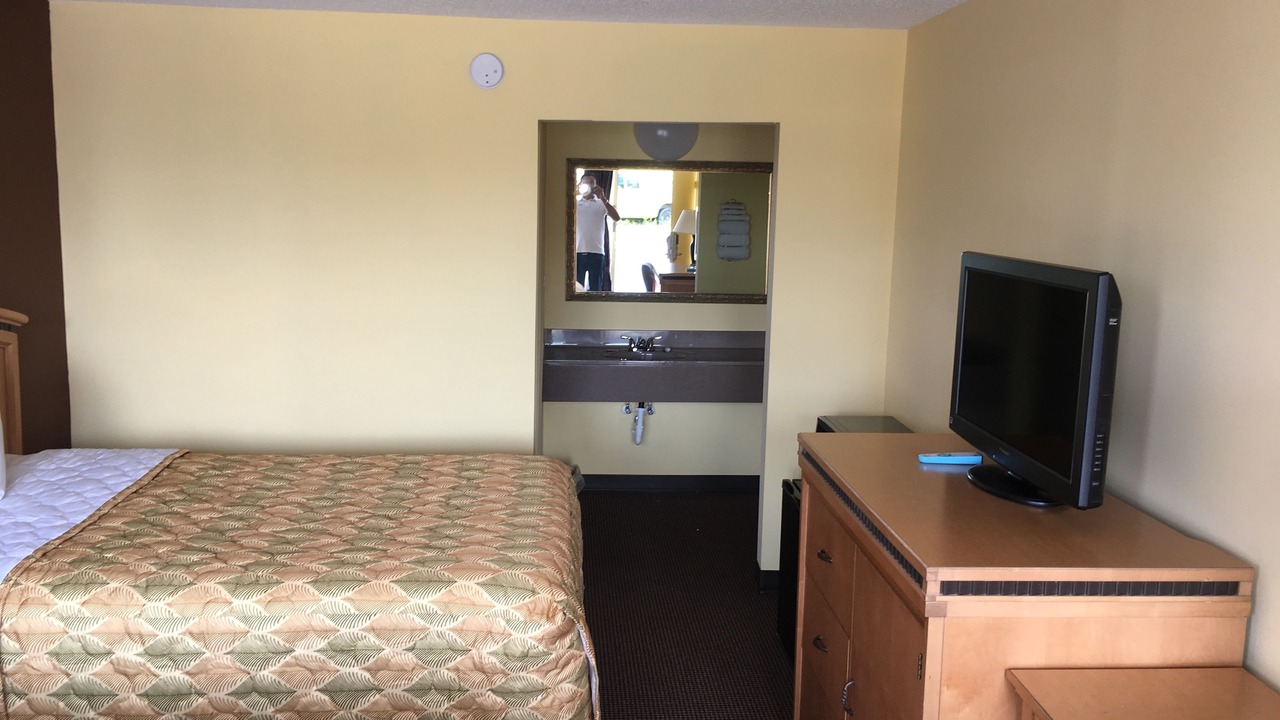 Photo of Bedroom in Tarboro