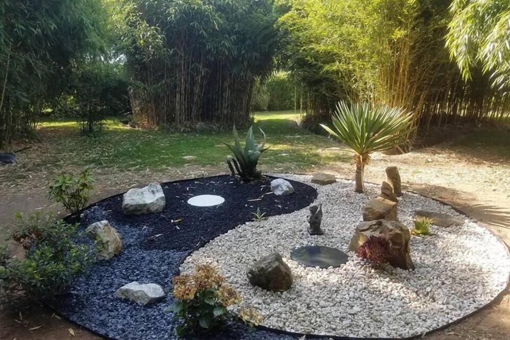 Photo of Outdoor in Nostang