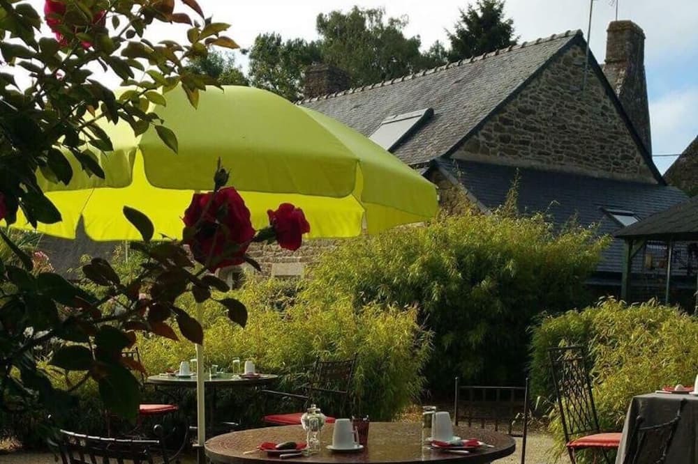 Photo of Outdoor in Nostang