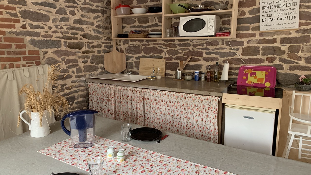 Photo of Kitchen in Saint-Malon-sur-Mel