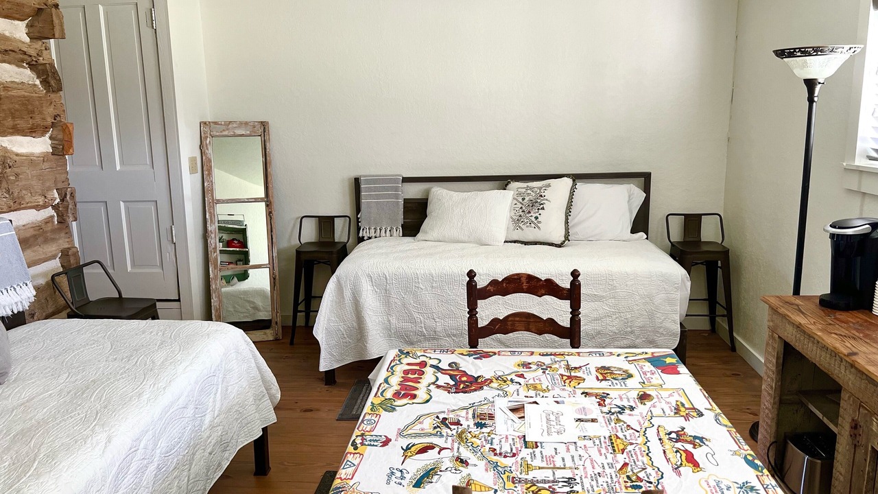 Photo of Bedroom in Round Top