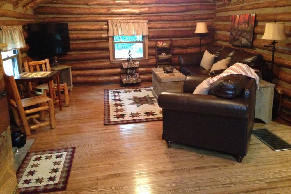 Photo of Livingroom in Markleysburg