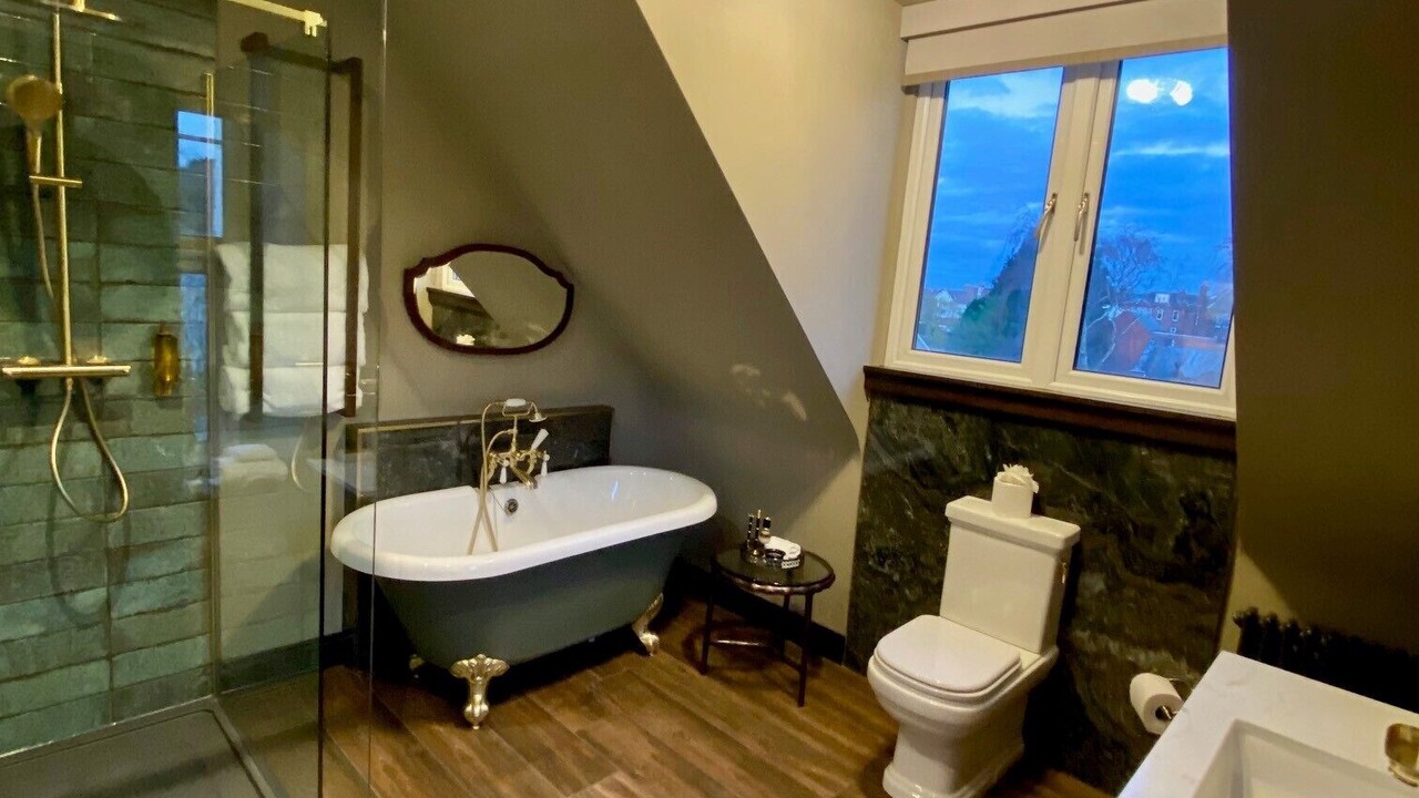 Photo of Others in Ayr