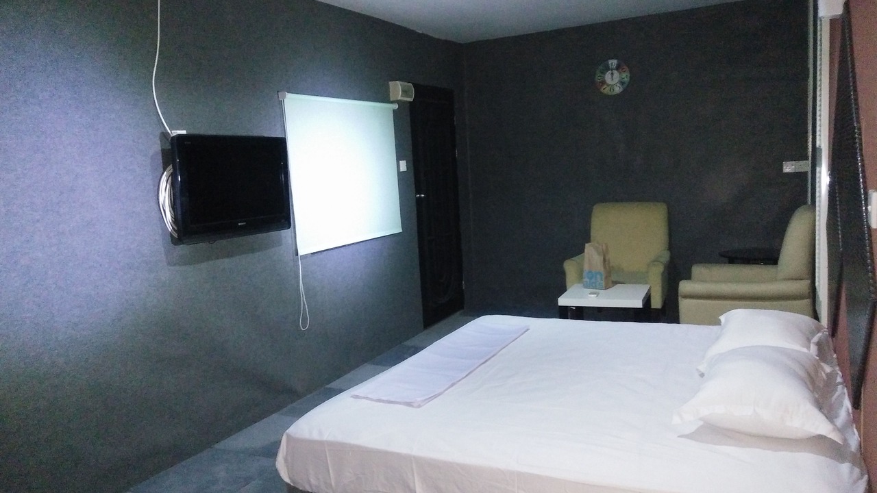 Photo of Others in Banting