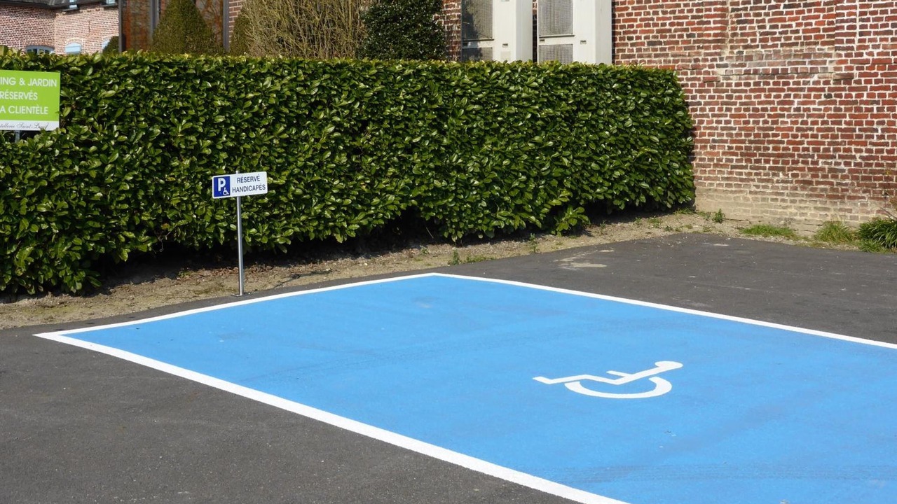 Photo of Others in Bollezeele