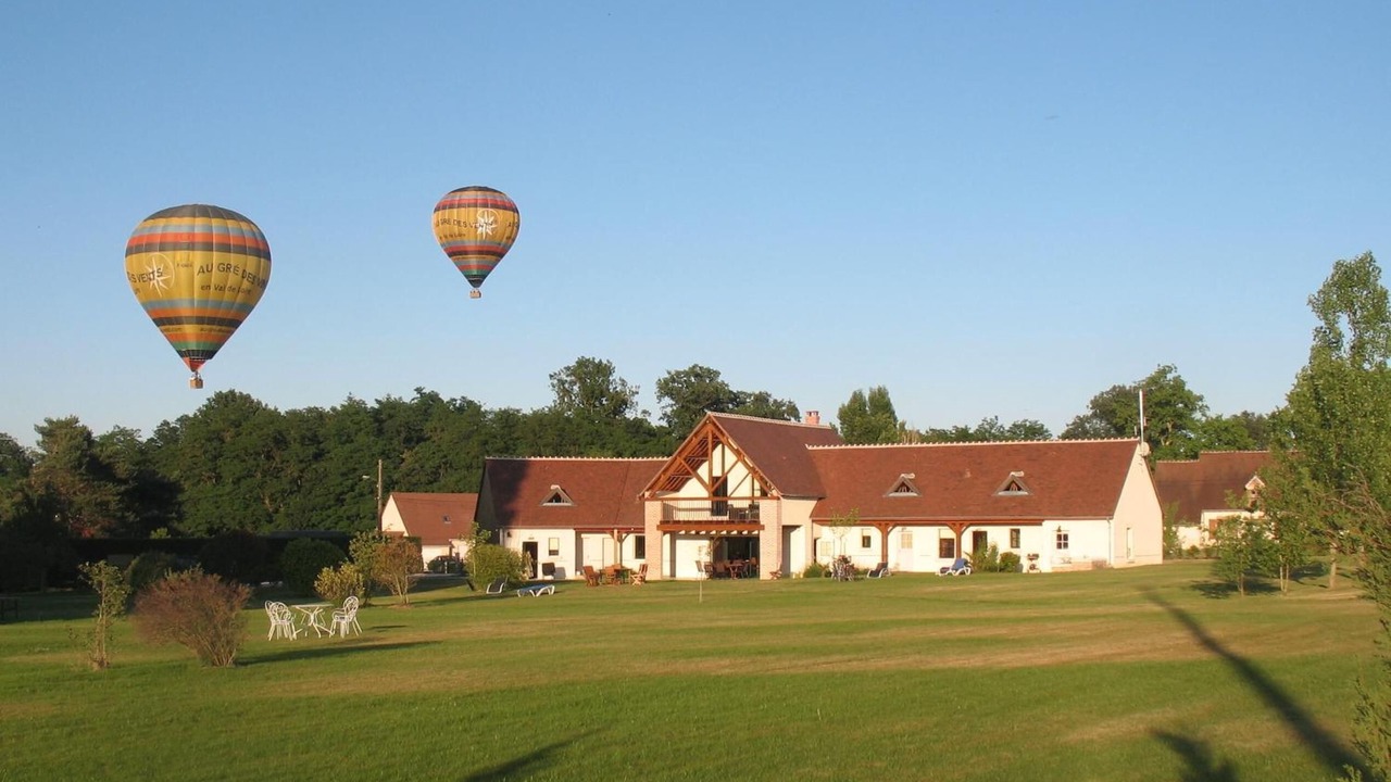 Photo of Outdoor in Fougeres-sur-Bievre
