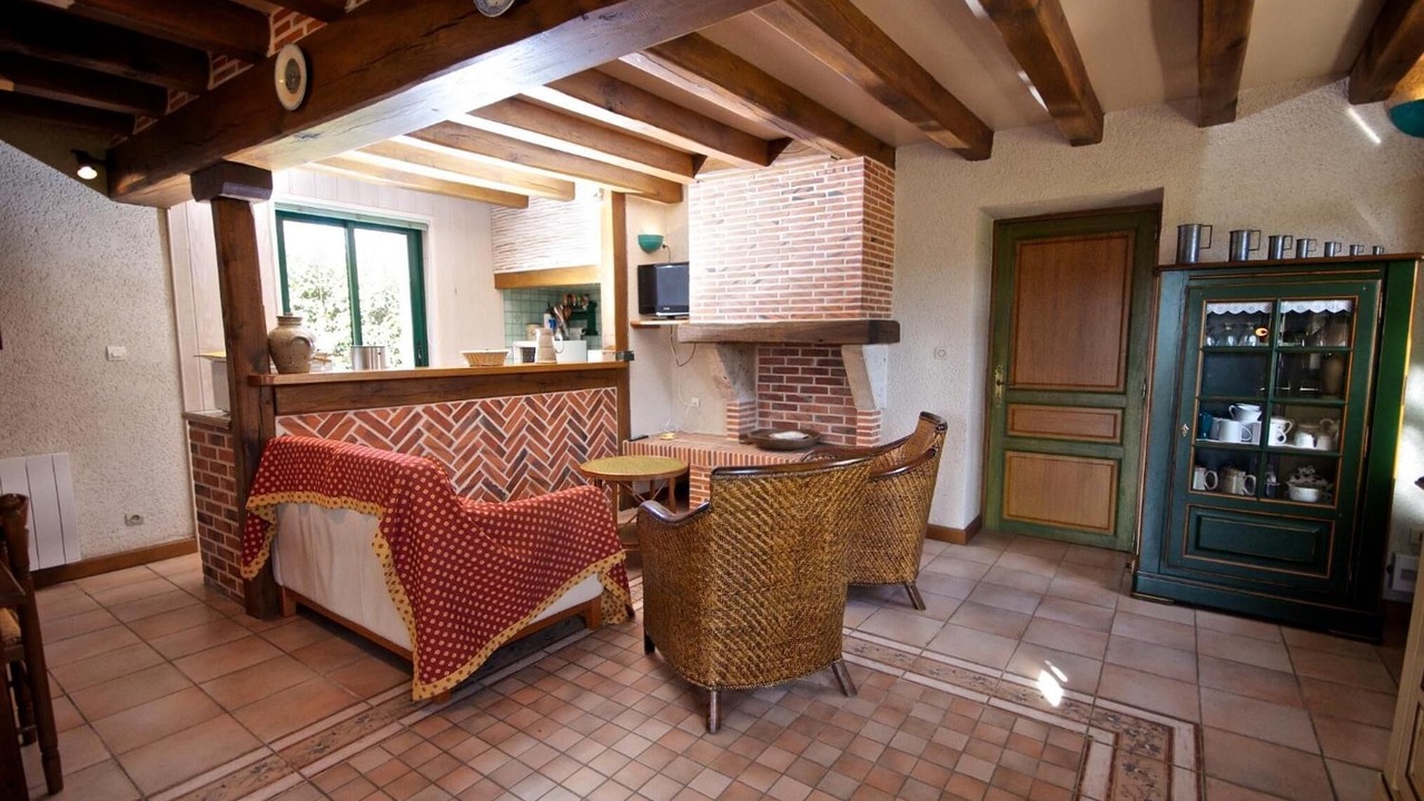 Photo of Others in Fougeres-sur-Bievre