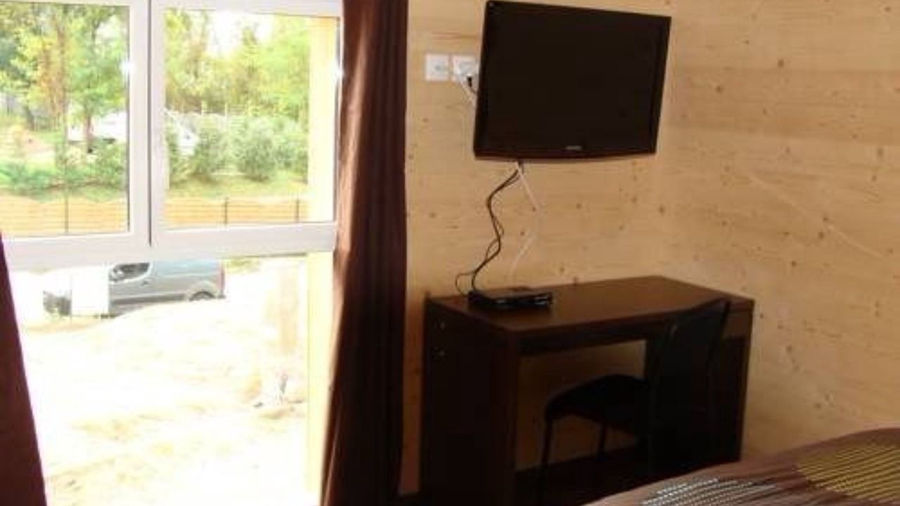 Photo of Bedroom in Neyron