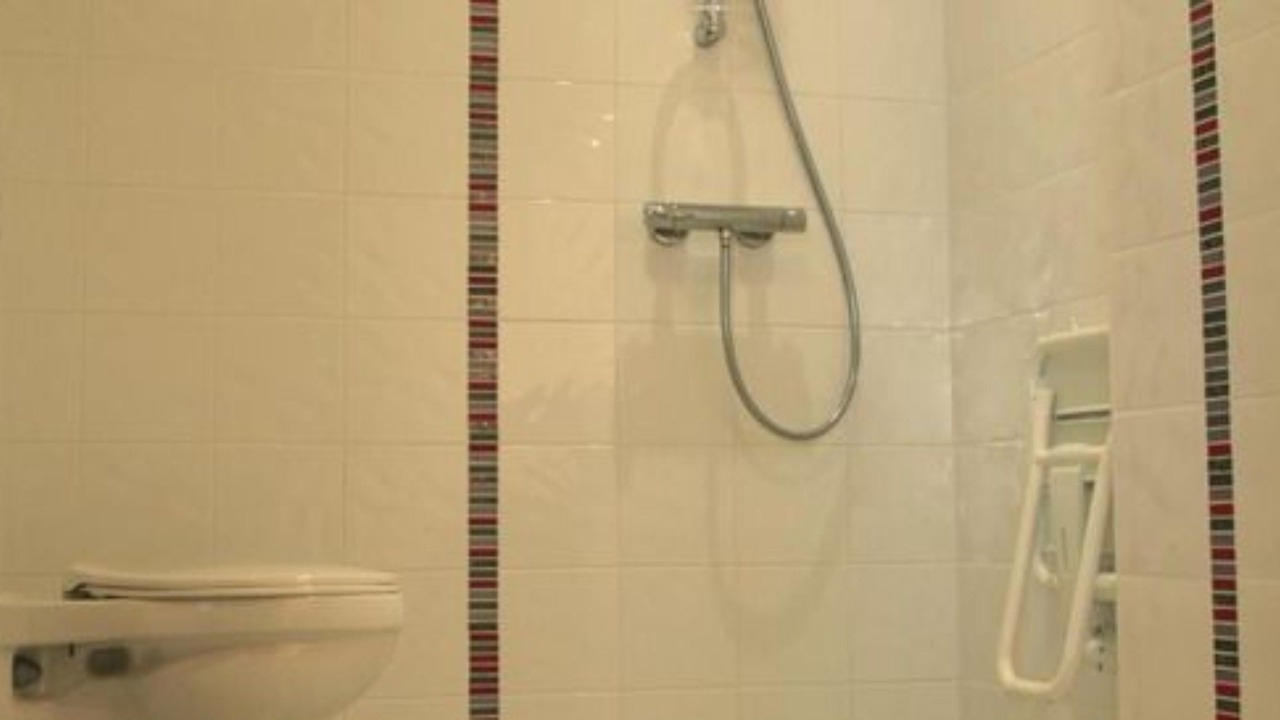 Photo of Bathroom in Neyron