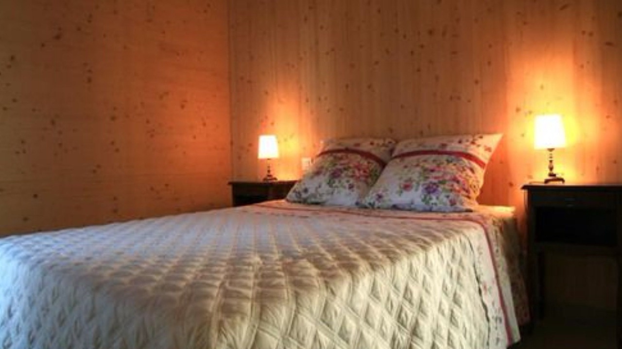 Photo of Bedroom in Neyron