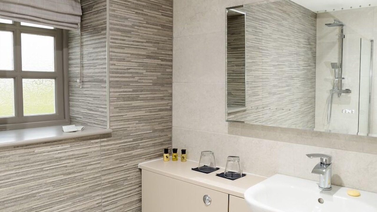 Photo of Others in Onneley