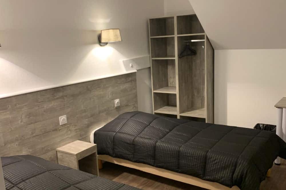 Photo of Bedroom in Beaumont-en-Veron