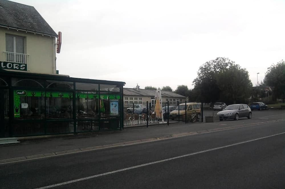 Photo of Outdoor in Beaumont-en-Veron