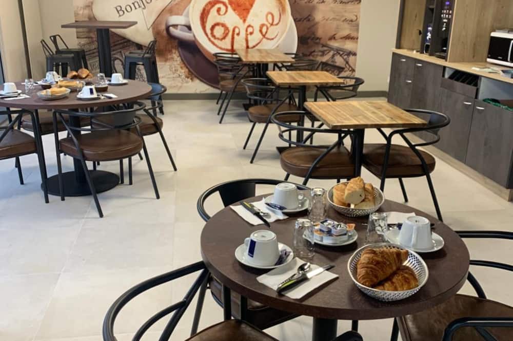 Photo of Others in Beaumont-en-Veron