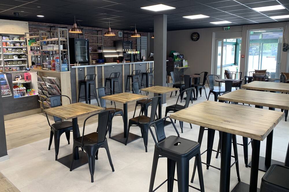 Photo of Others in Beaumont-en-Veron