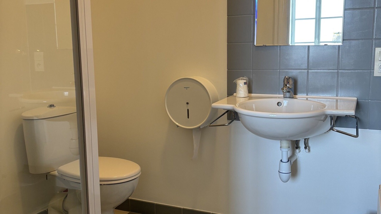 Photo of Bathroom in St Denis de Gastines