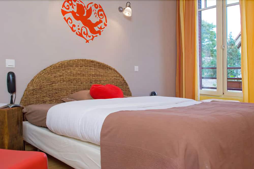 Photo of Bedroom in Meaulne-Vitray