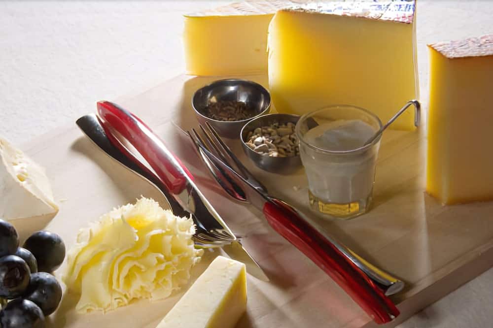 Photo of Others in Meaulne-Vitray