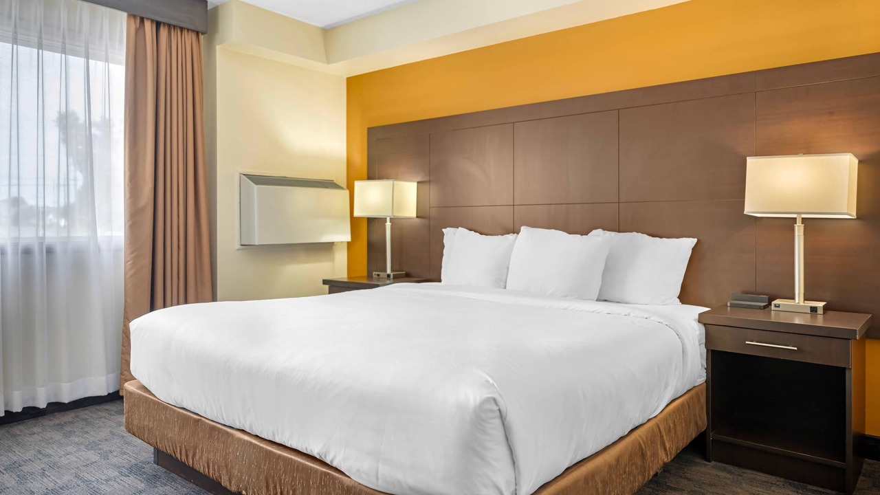 Photo of Others in Bathurst