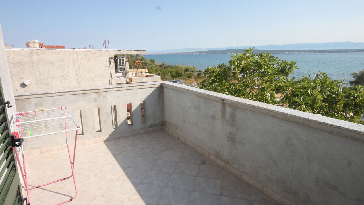 Photo of Outdoor in Banj